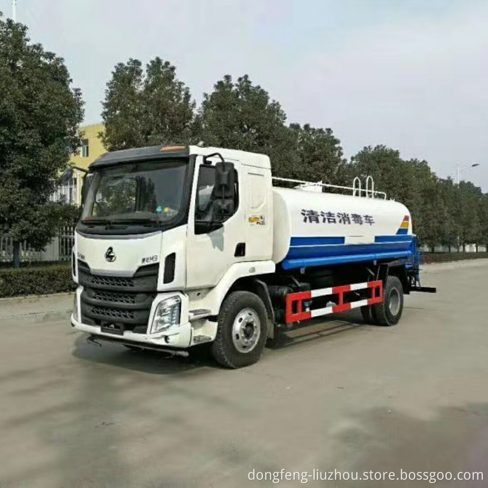 Dongfeng chenglong disinfection truck with 6.87L disinfection for exporting